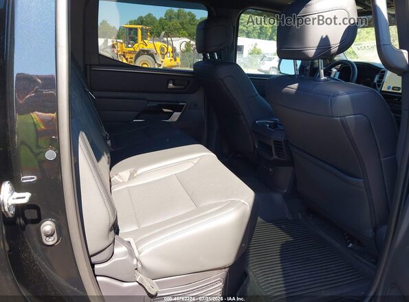 5TFWC5DB6SX111883 2025 TOYOTA TUNDRA HYBRID Black Widok naklejki z numerem VIN