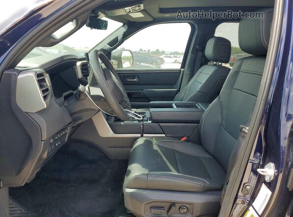 5TFZA5AB7TX055753 2026 TOYOTA TUNDRA Blue წინა სალონის ხედი