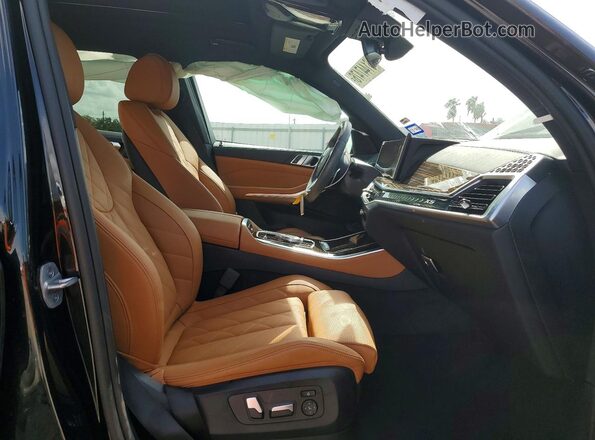 5UX13EU00S9Z50617 2025 BMW X5 Black Vista interior delantera