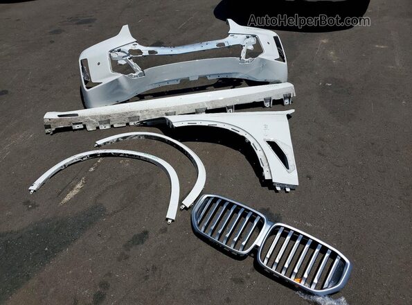 5UX13EU00S9Z86792 2025 BMW X5 Белый Вид наклейки с VIN-кодом