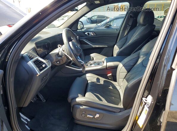 5UX13EU01R9U74727 2024 BMW X5 Black წინა სალონის ხედი