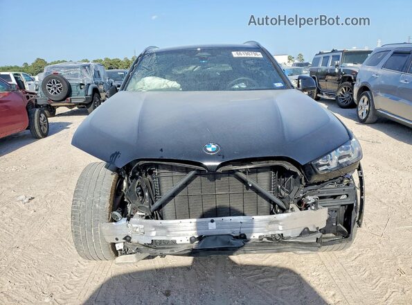 5UX13EU02S9W72707 2025 BMW X5 Black Widok z przodu