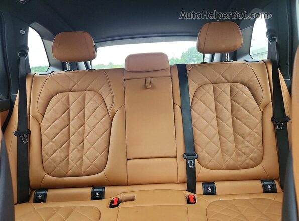 5UX13EU06R9U66221 2024 BMW X5 Белый Вид задних сидений