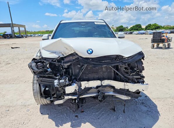 5UX13EU0XS9Z30598 2025 BMW X5 White Вид спереду