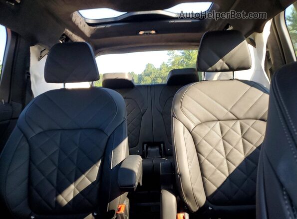 5UX23EM00T9152754 2026 BMW X7 Черный Вид задних сидений