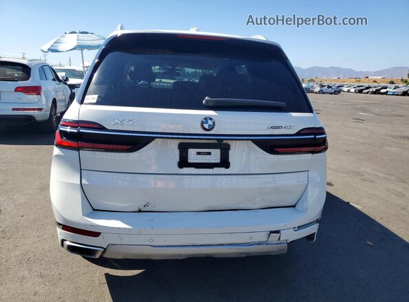 5UX23EM01R9T68413 2024 BMW X7 Белый Вид сзади
