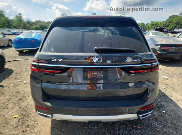 5UX23EM01T9039363 2026 BMW X7 Gray Vista trasera