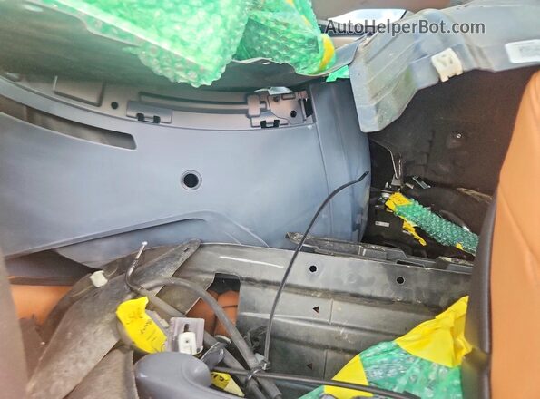 5UX23EM01T9039363 2026 BMW X7 Gray Vista de los asientos traseros
