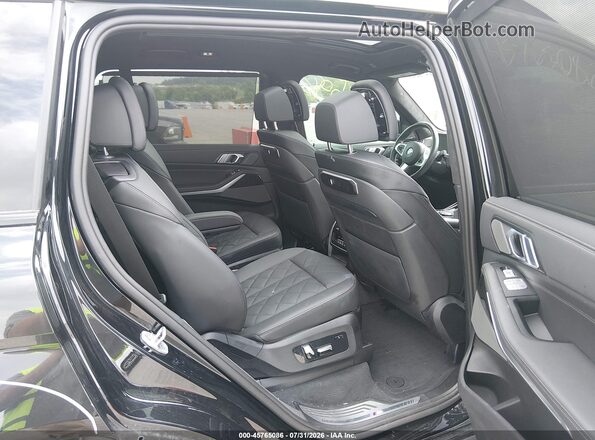 5UX23EM02S9W78303 2025 BMW X7 Black Вид наклейки з VIN-кодом