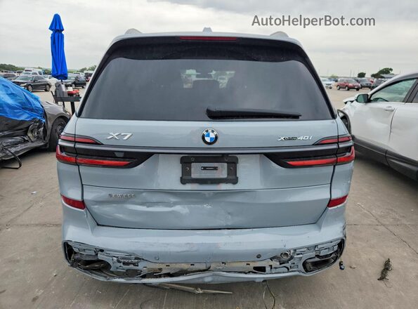5UX23EM02S9X69779 2025 BMW X7 Silver Հետևի տեսք