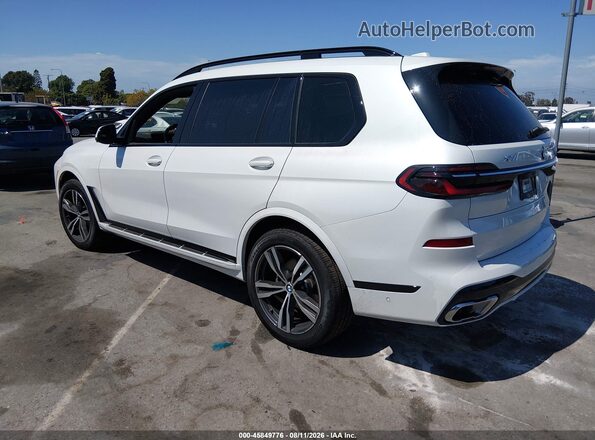 5UX23EM02V9487159 2027 BMW X7 White Tył lewy