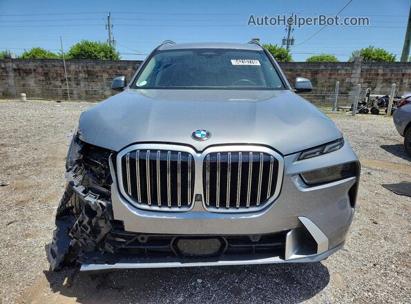 5UX23EM03S9X64946 2025 BMW X7 Silver Front view