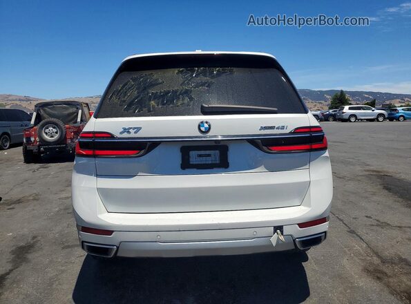 5UX23EM04R9T56076 2024 BMW X7 White Вид ззаду