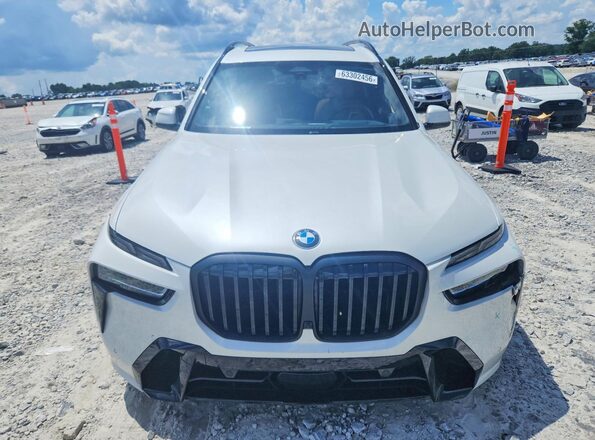 5UX23EM04R9U25297 2024 BMW X7 White Դիմացի տեսք