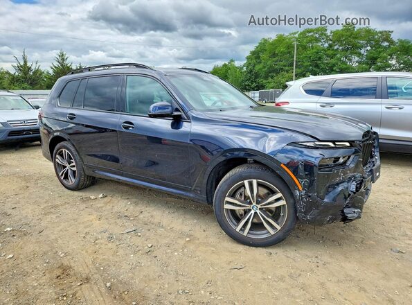 5UX23EM04R9V25108 2024 BMW X7 Синий Передняя правая четверть
