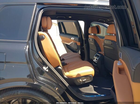 5UX23EM05R9U47888 2024 BMW X7 Black Вид наклейки з VIN-кодом