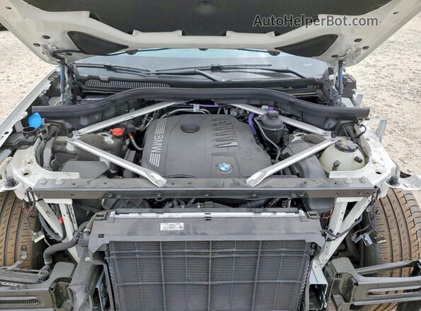 5UX23EM05S9000080 2025 BMW X7 Белый Вид подкапотного пространства