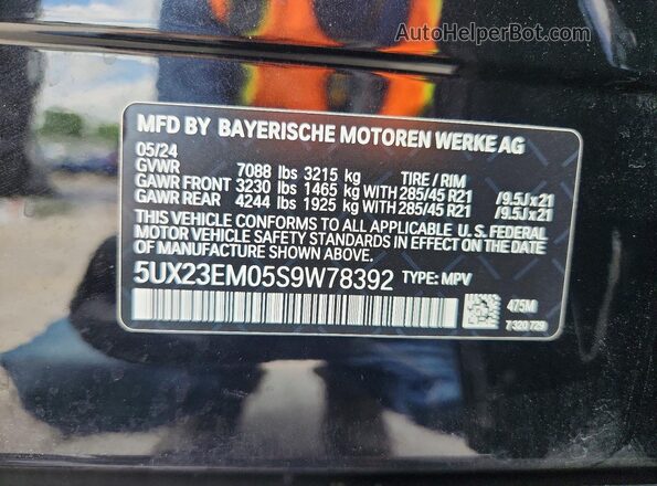 5UX23EM05S9W78392 2025 BMW X7 Black Widok naklejki z numerem VIN