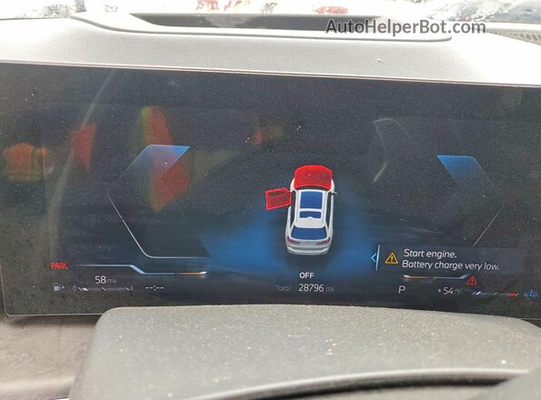 5UX23EM06P9R58099 2023 BMW X7 White Instrument cluster view