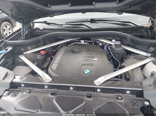 5UX23EM06R9U66157 2024 BMW X7 Gray Вид ззаду
