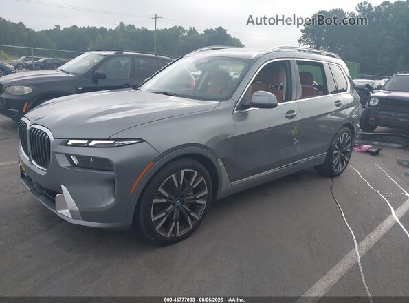 5UX23EM06R9U66157 2024 BMW X7 Gray Передня ліва чверть