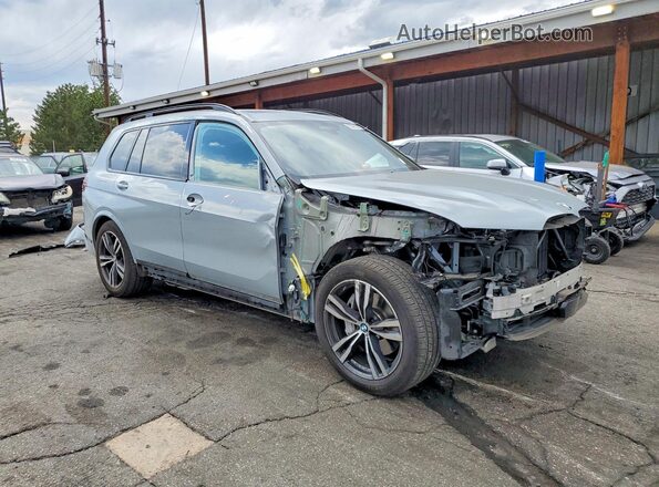 5UX23EM07P9N62750 2023 BMW X7 Gray Przód prawy