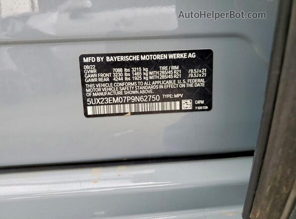 5UX23EM07P9N62750 2023 BMW X7 Gray Widok naklejki z numerem VIN