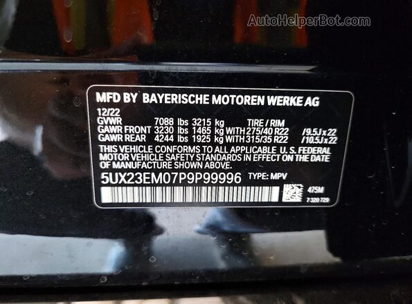 5UX23EM07P9P99996 2023 BMW X7 Black Widok naklejki z numerem VIN