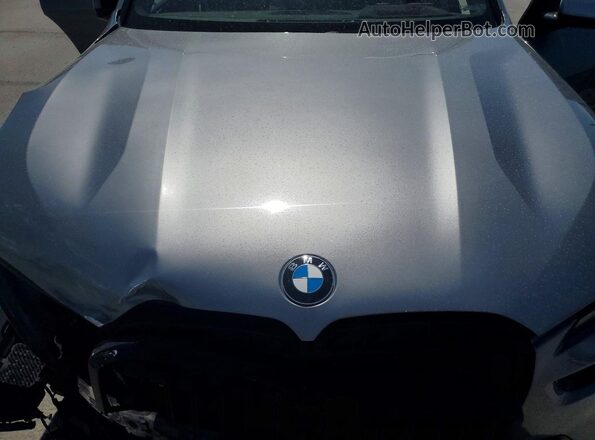 5UX23EM09P9R79013 2023 BMW X7 Gray Engine compartment view