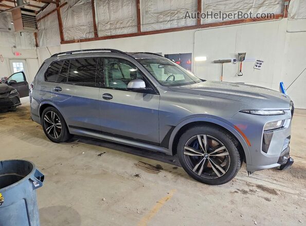 5UX23EM09R9S30716 2024 BMW X7 Gray Առջևի աջ