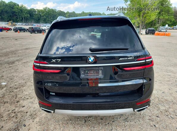5UX23EM09R9U24274 2024 BMW X7 Black Հետևի տեսք