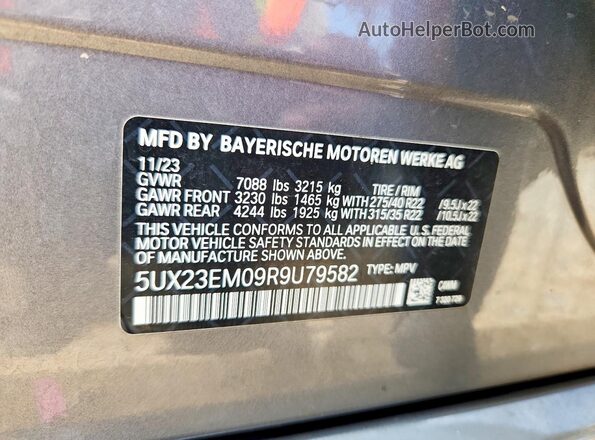 5UX23EM09R9U79582 2024 BMW X7 Gray Vista de la etiqueta del VIN