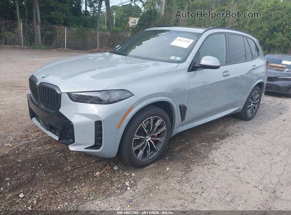 5UX23EU00R9U22025 2024 BMW X5 Blue Vista tres cuartos delantera izquierda