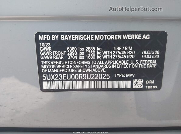 5UX23EU00R9U22025 2024 BMW X5 Blue Vista del compartimento del motor