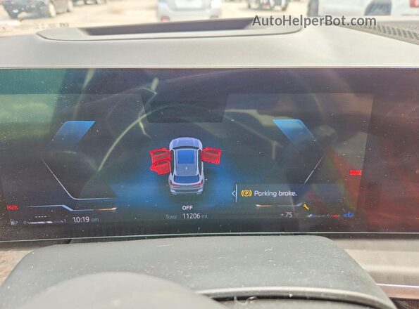 5UX23EU02S9Y45873 2025 BMW X5 Silver Instrument cluster view
