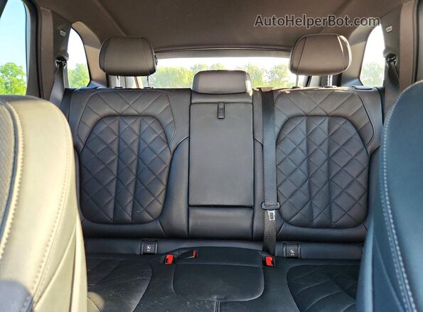 5UX23EU04R9S31966 2024 BMW X5 Белый Вид задних сидений