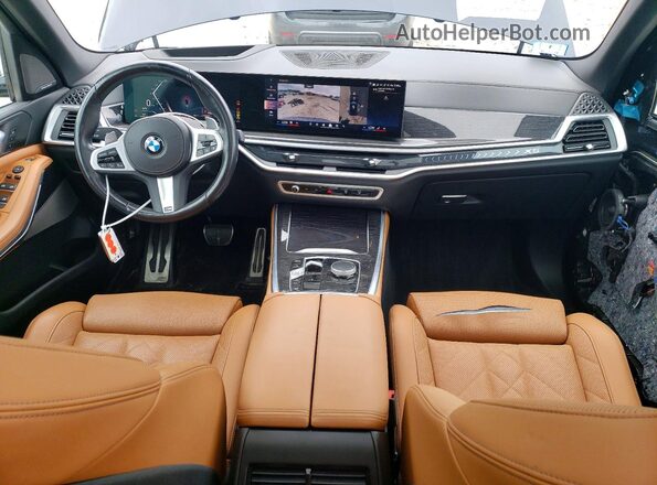 5UX23EU05R9U25616 2024 BMW X5 Black Вид панелі приладів