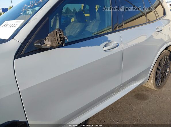 5UX23EU07R9U87566 2024 BMW X5 Pewter Սարքավորումների վահանակի տեսք