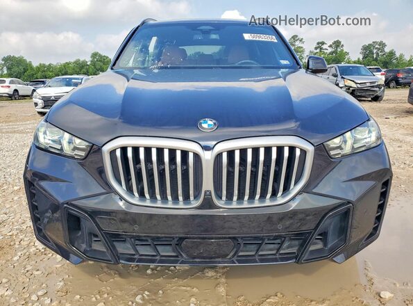 5UX23EU07R9W14123 2024 BMW X5 Blue Front view