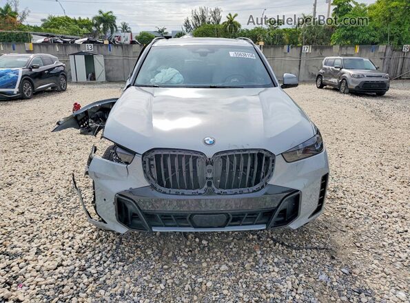 5UX23EU07S9X98498 2025 BMW X5 Серый Вид спереди