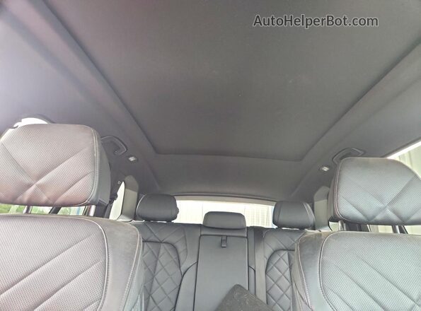 5UX23EU08R9U70419 2024 BMW X5 Charcoal უკანა სავარძლების ხედი