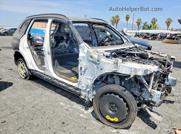 5UX23EU08R9W14373 2024 BMW X5 White წინა მარჯვენა