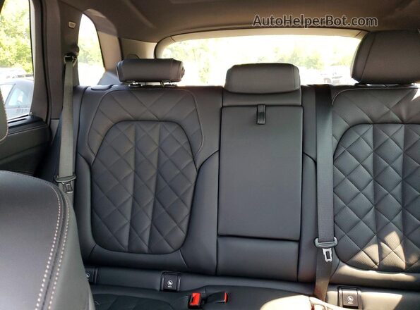 5UX23EU08S9Z88892 2025 BMW X5 Gray Вид задніх сидінь