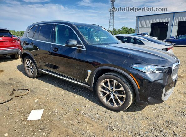 5UX23EU09S9Z50751 2025 BMW X5 Black Przód prawy