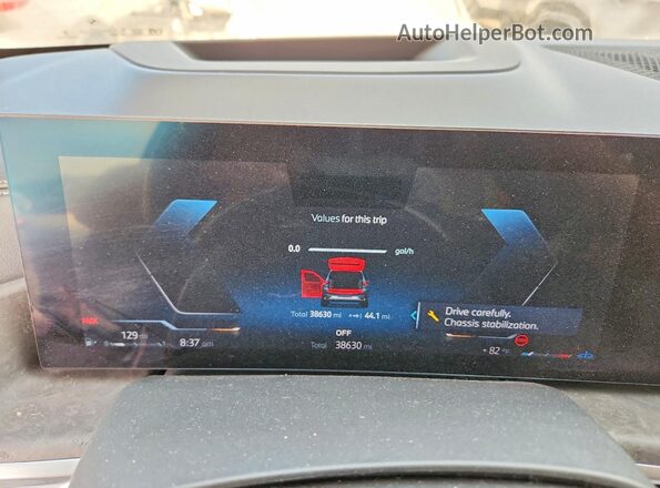 5UX23EU0XR9V47890 2024 BMW X5 Blue Instrument cluster view
