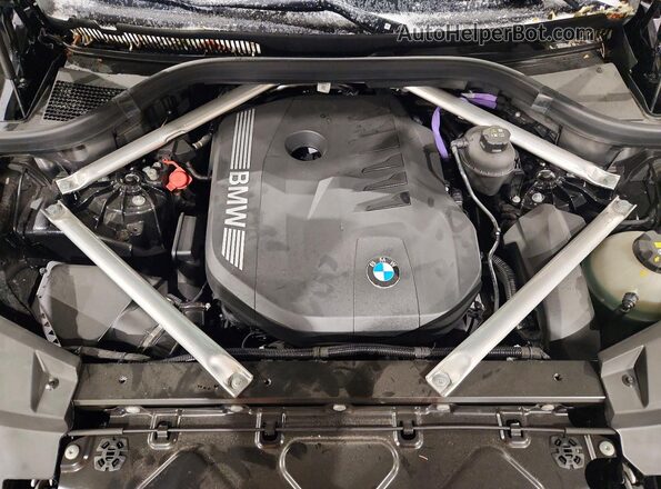 5UX23EU0XT9031472 2026 BMW X5 Black Вид задньої частини салону