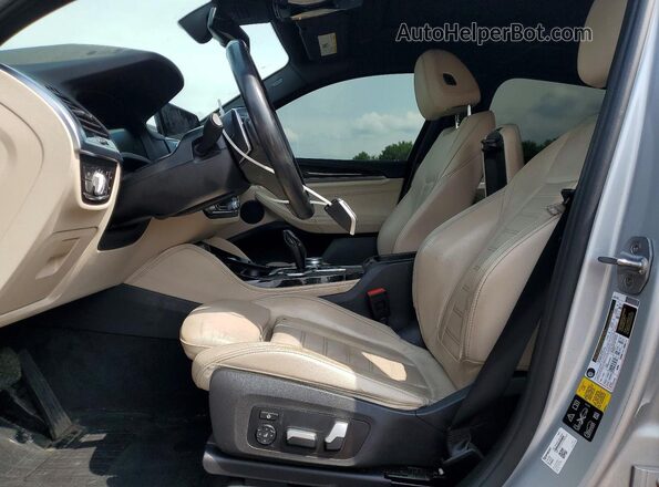 5UX2V1C05L9B46276 2020 BMW X4 Серый Вид салона спереди