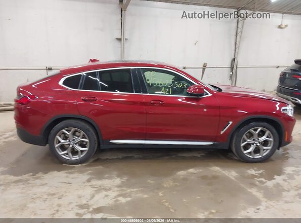 5UX2V1C09M9F04769 2021 BMW X4 Red Вид задньої частини салону