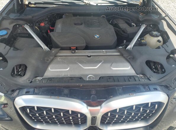 5UX33DT05P9N51925 2023 BMW X4 Black Շարժիչի բաժամունքի տեսք
