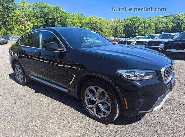 5UX33DT06S9Y71702 2025 BMW X4 Black Tył prawy